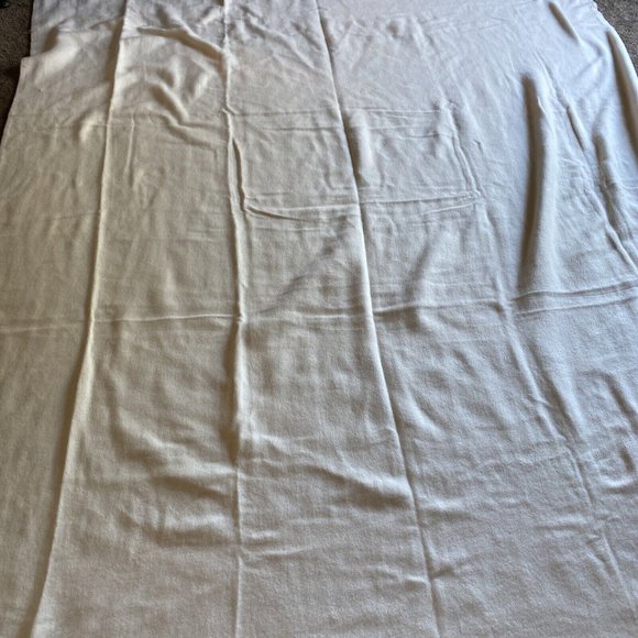 Vintagel Blanket Off White Satin Trim 102" x 90" Ivory Bedding - Picture 2 of 4